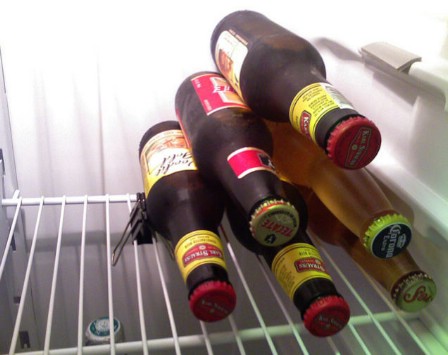 Keep Refrigerated Drinks in Place