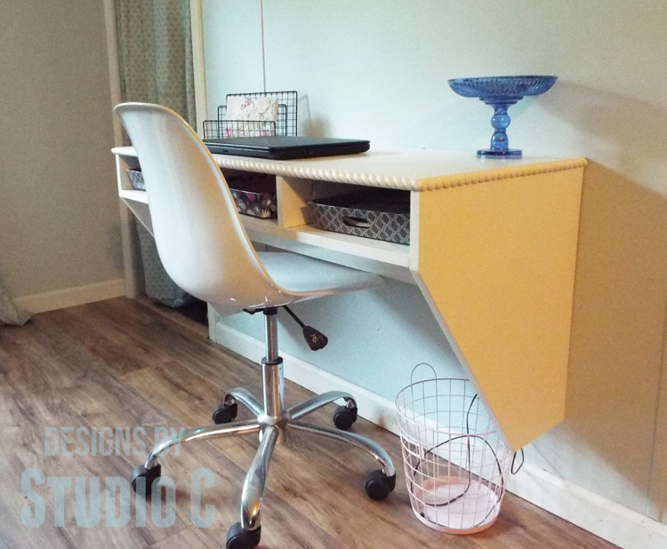 Diy wall mounted desk with storage