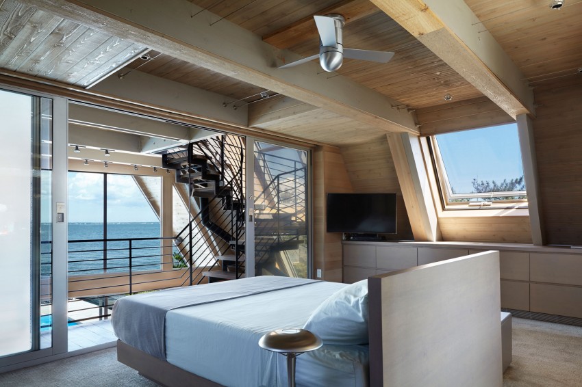 A-Frame-beach-house-master-bedroom