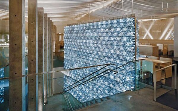 plastic bottle wall