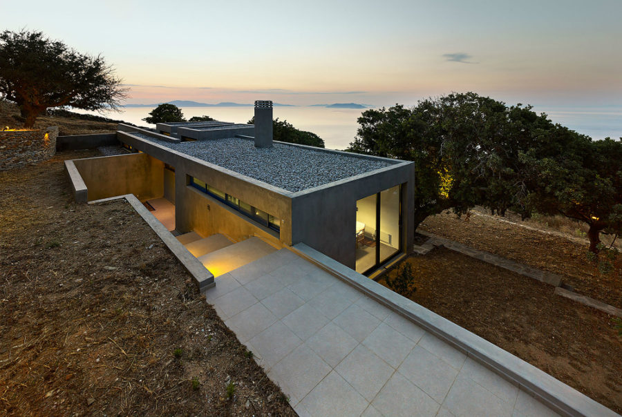 House in Kea by Marina Stassinopoulos + Konstantios Daskalakis