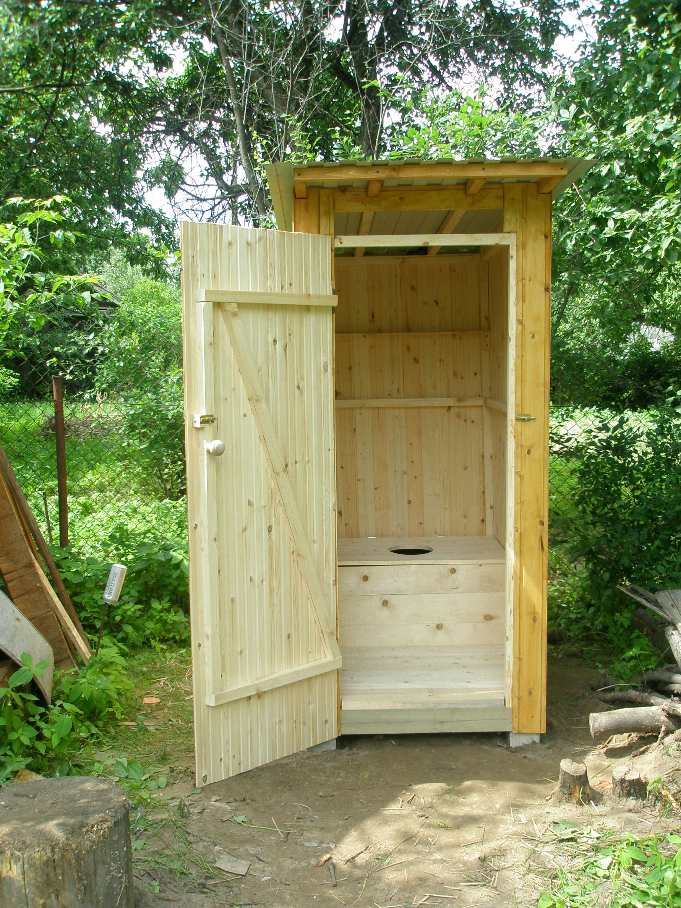 Туалет на участке: Сантехника в полях: как правильно построить туалет .